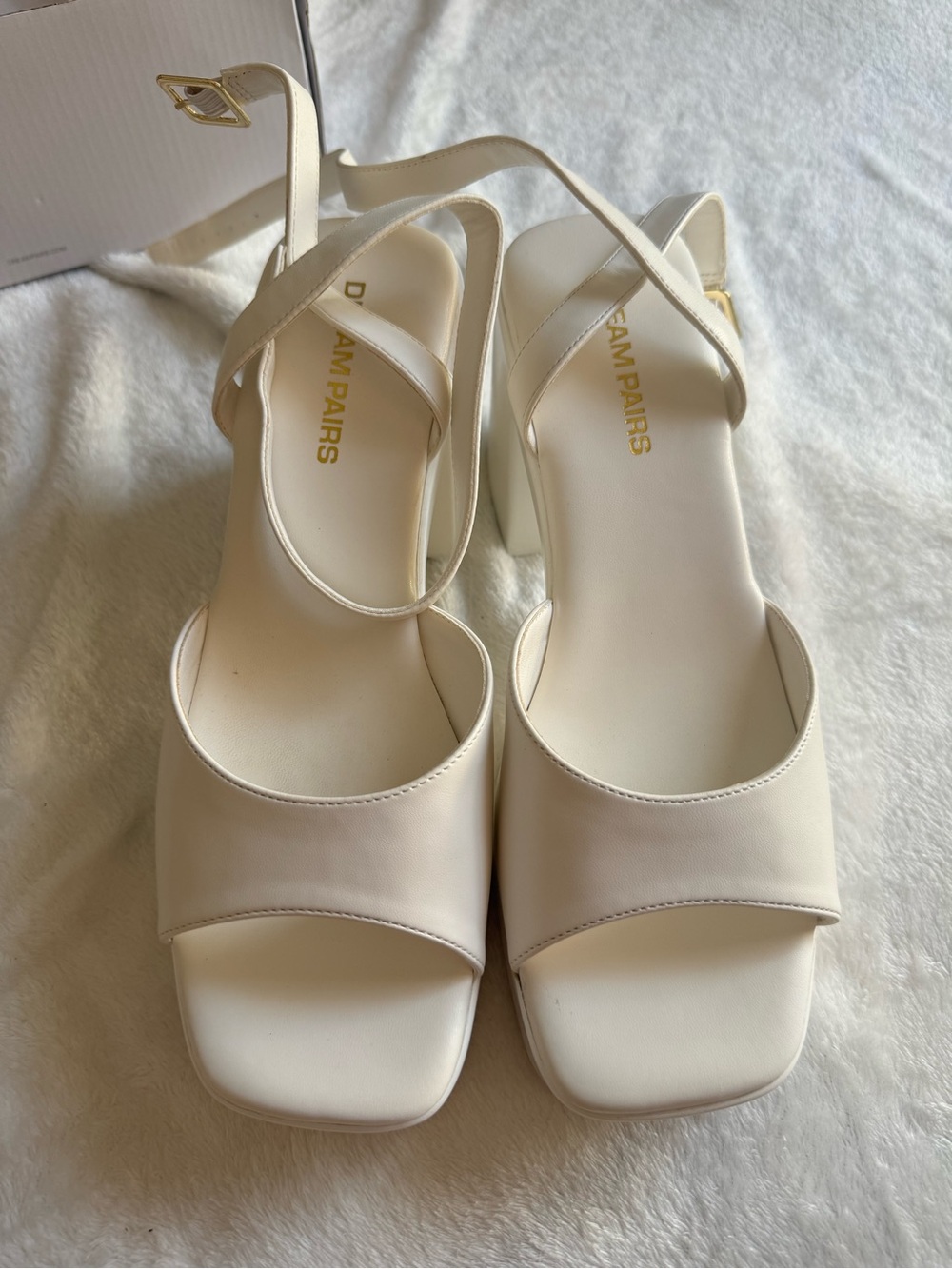 Dream Pairs chunky platform heels with ankle straps